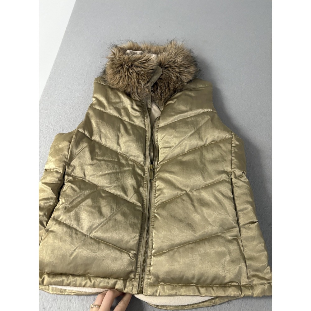 GapBody Vest Womens Medium Gold Faux Fur Collar Puffer Sherpa Lined Outerwear‎